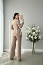 Conjunto Blazer Peplum Beige cod.C865