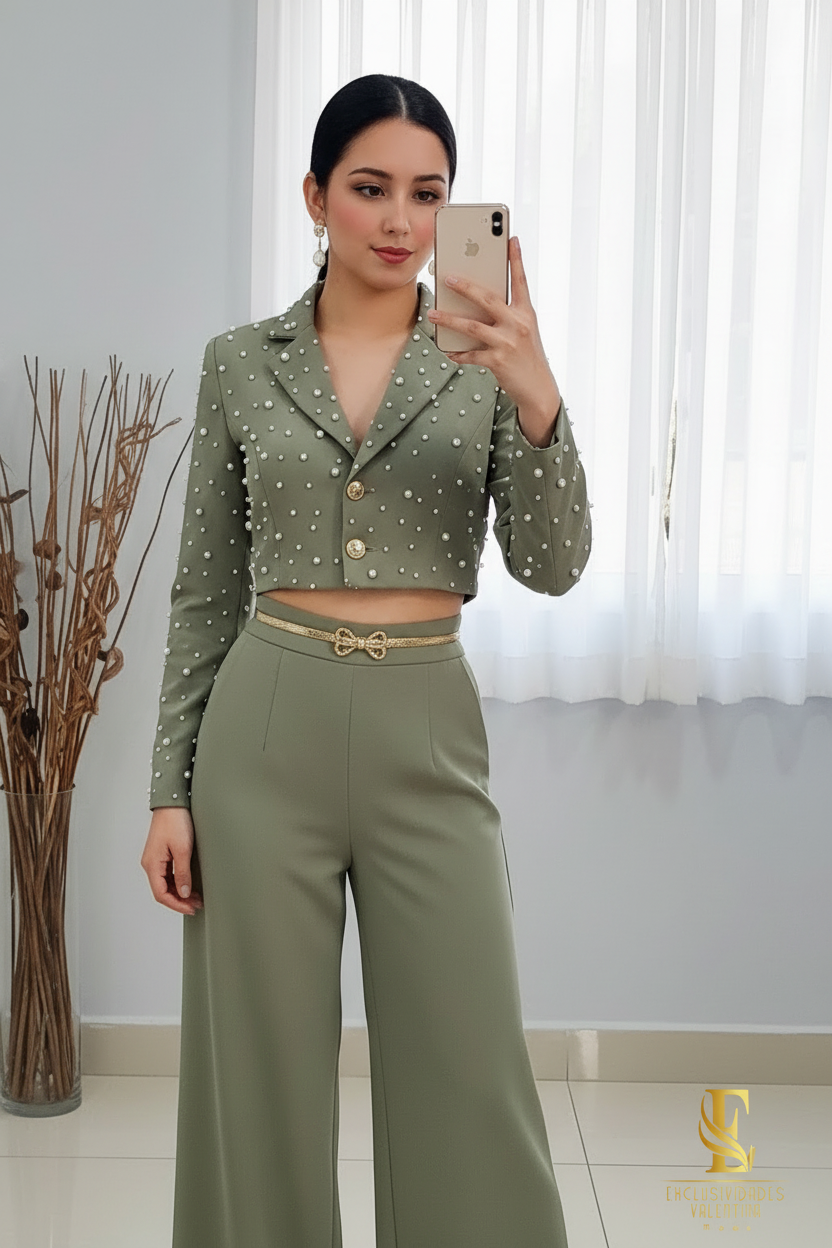 Conjunto Blazer Crop Verde Salvia con Perlas y Palazzo cod.C352