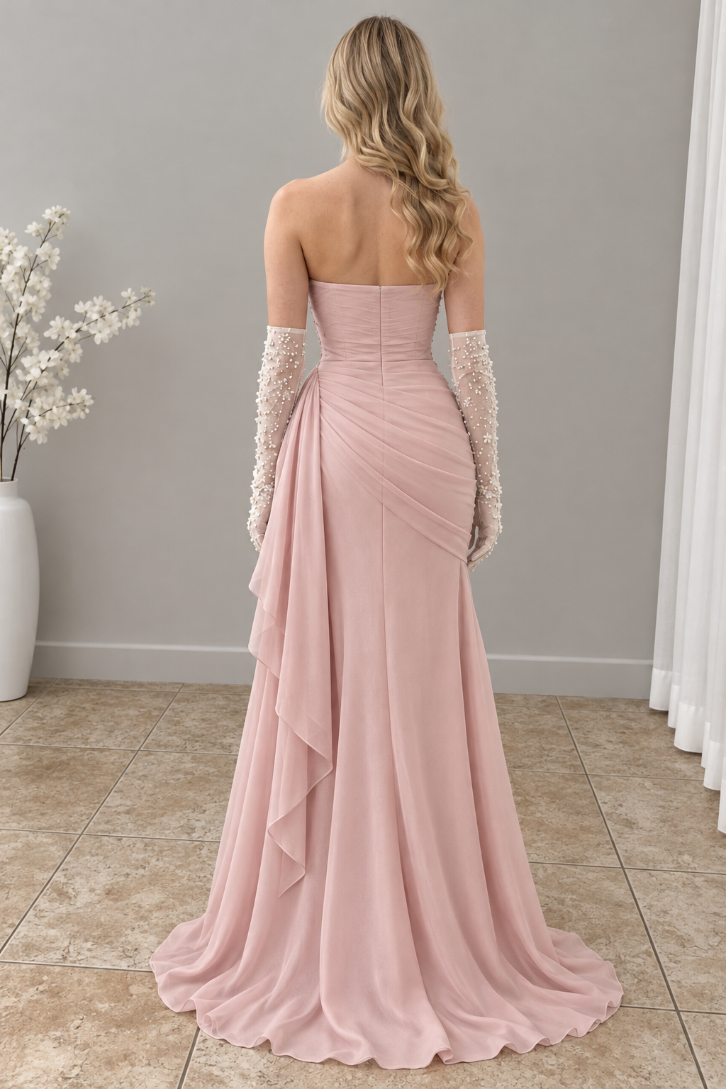 Vestido largo rosa empolvado escote corazón con pedrería y abertura cod. VC016