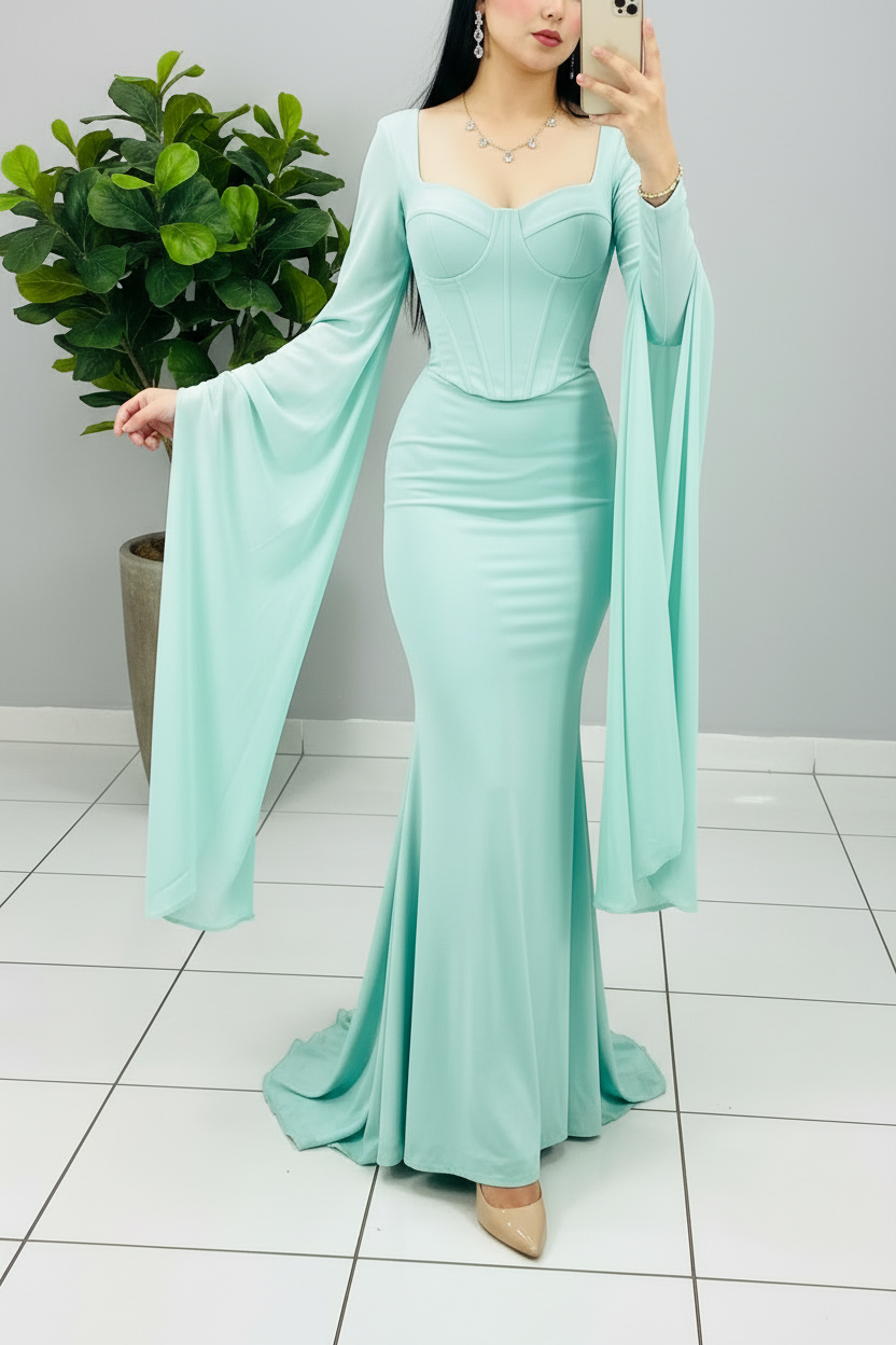 Vestido Verde Menta Corset con Mangas Campana Largas cod.647