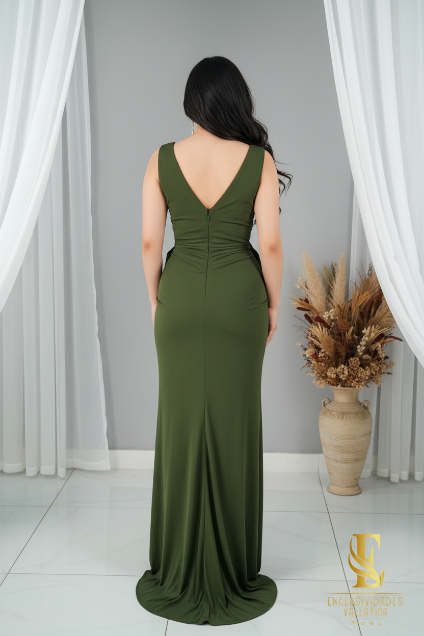 Vestido Verde Oliva Largo Sin Mangas Escote V Rosa 3D Cadera Drapeado cod.V305