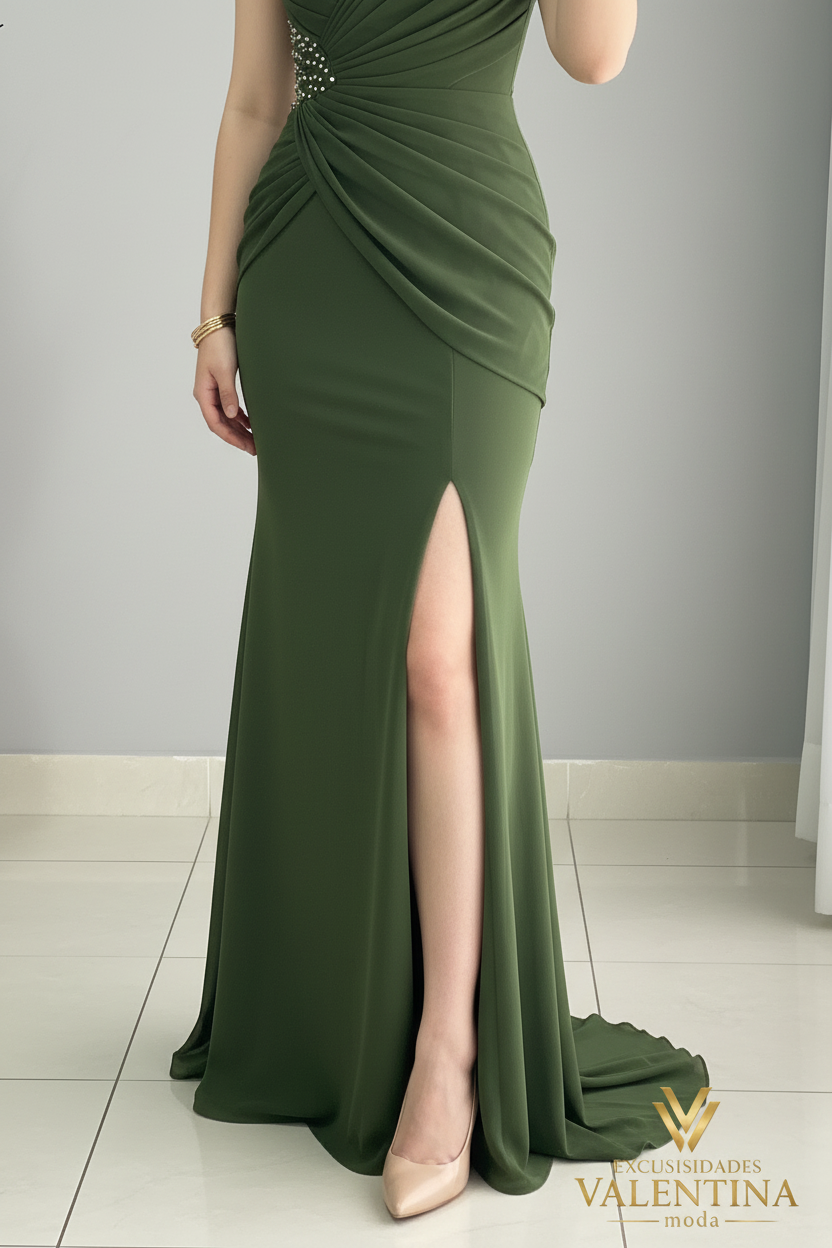 Vestido Verde Olivo Sirena con Perlas y Abertura Frontal cod.V510