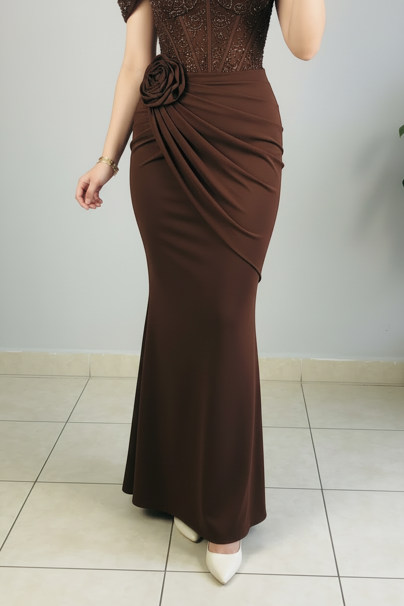 Vestido Formal Chocolate Off-Shoulder Corset de Pedrería con Rosa 3D y Falda Sirena cod.523