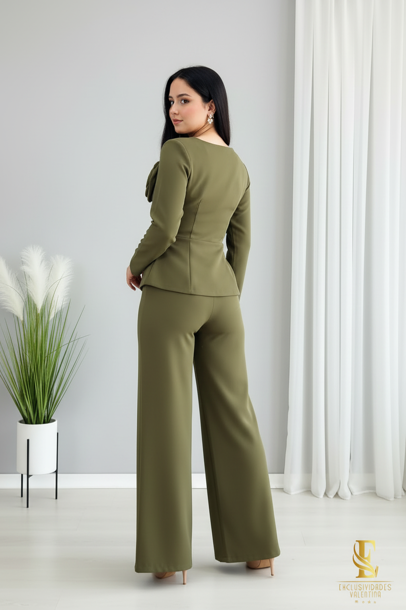 Conjunto Verde Militar — Blazer Peplum Rosa 3D & Palazzo cod.0036