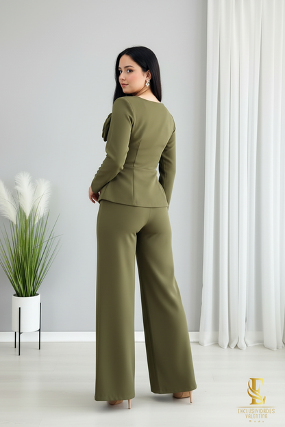 Conjunto Verde Militar — Blazer Peplum Rosa 3D & Palazzo cod.0036