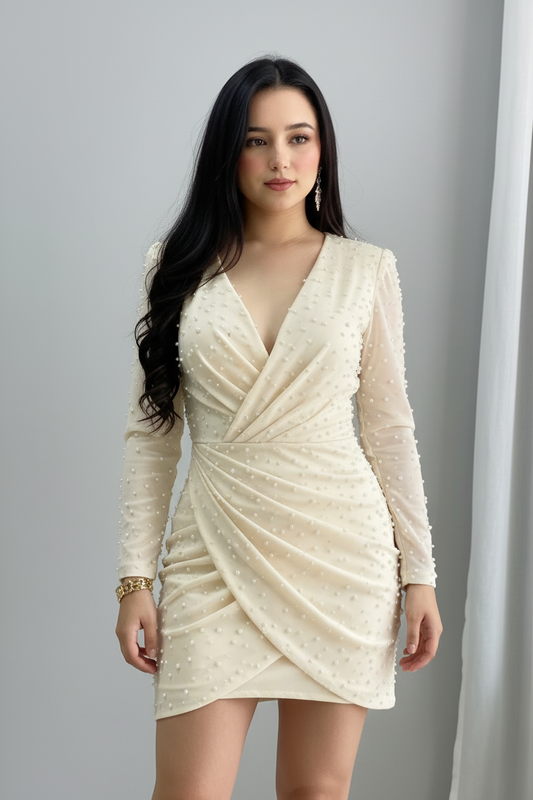 Vestido Crema Manga Larga con Perlas cod.947