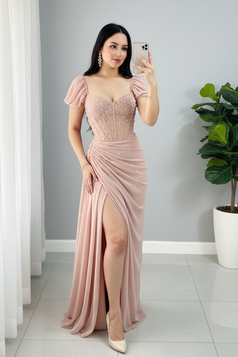 Vestido Rosa Palo Corsé con Perlas y Mangas Puff cod.V662