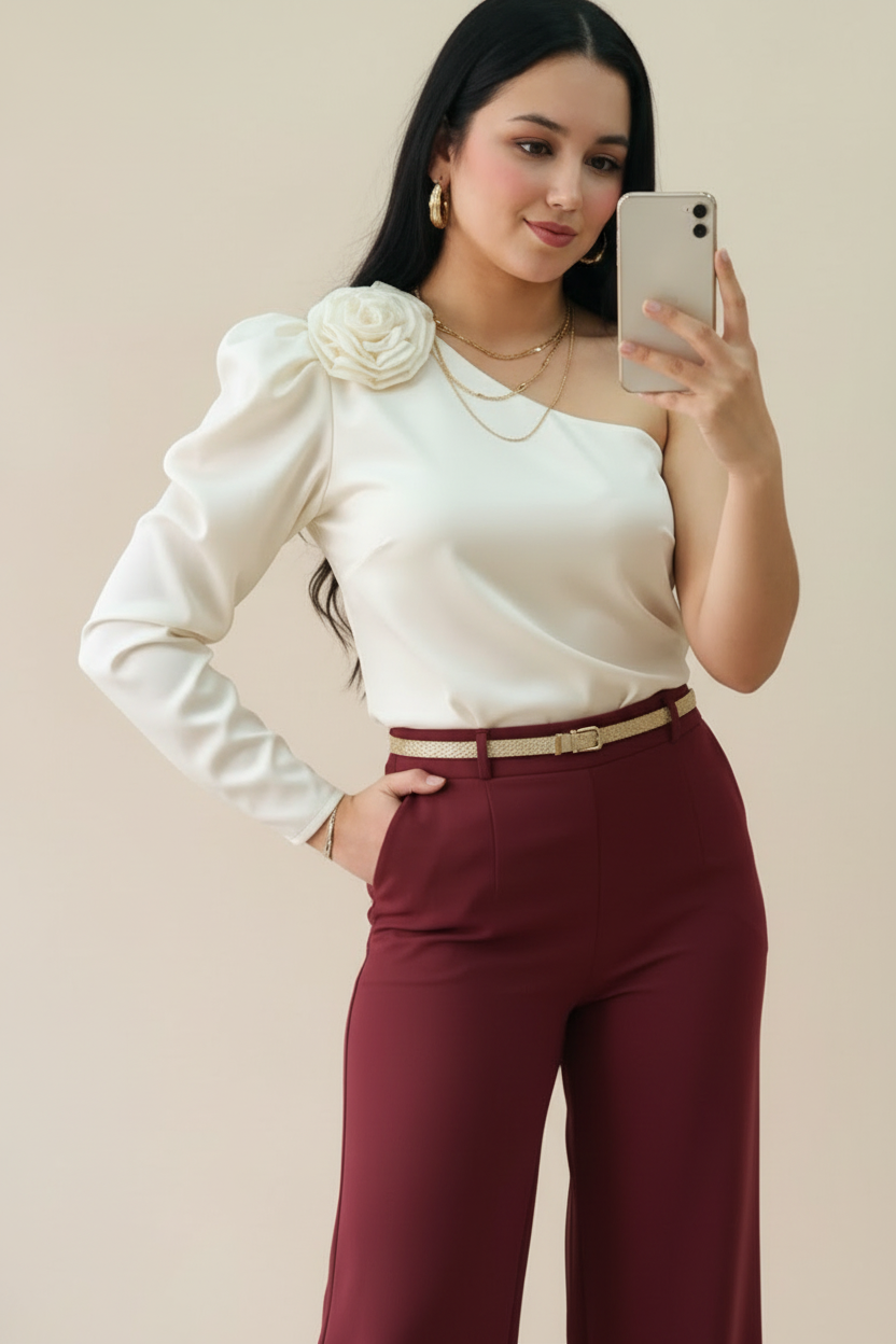 Blusa asimétrica decorada con flor en 3D cod.11145