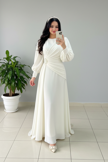 Vestido Blanco Largo Manga Puff con Broche de Perlas y Falda A-Line cod.482