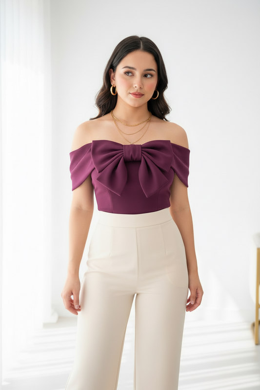 Blusa, en tono berenjena cod.100