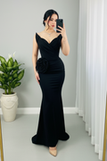 Vestido Sirena Negro — Escote V, Rosa 3D Cadera & Cierre Invisible cod.899