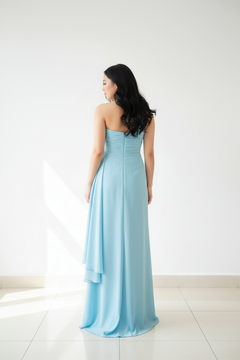 Vestido Largo Azul Cielo Un Hombro con Flores 3D y Abertura Frontal cod.477