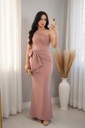 Vestido Rosa Palo Un Hombro Lazo Frontal Sirena cod.00178