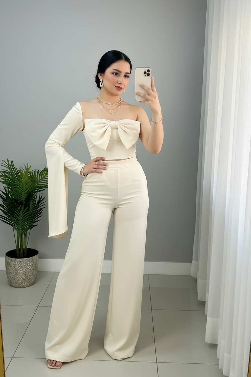 Set Crema Corset con Lazo 3D y Mangas Campana Exclusivo cod.806