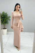 Vestido Nude Rosa Peplum Asimétrico con Bordado Floral cod.639