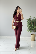 Conjunto Elegante Vino Chaleco Peplum con Botones Dorados y Pantalón Flare cod.519