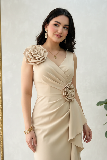 Vestido Largo Champagne con Dos Rosas 3D Artesanales y Volantes en Cascada cod.430