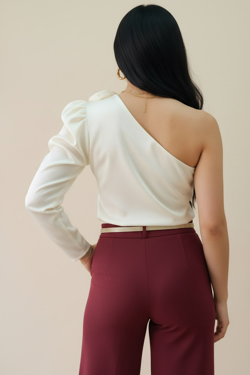 Blusa asimétrica decorada con flor en 3D cod.11145