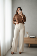 Pantalón sastre en color cream cod. 117