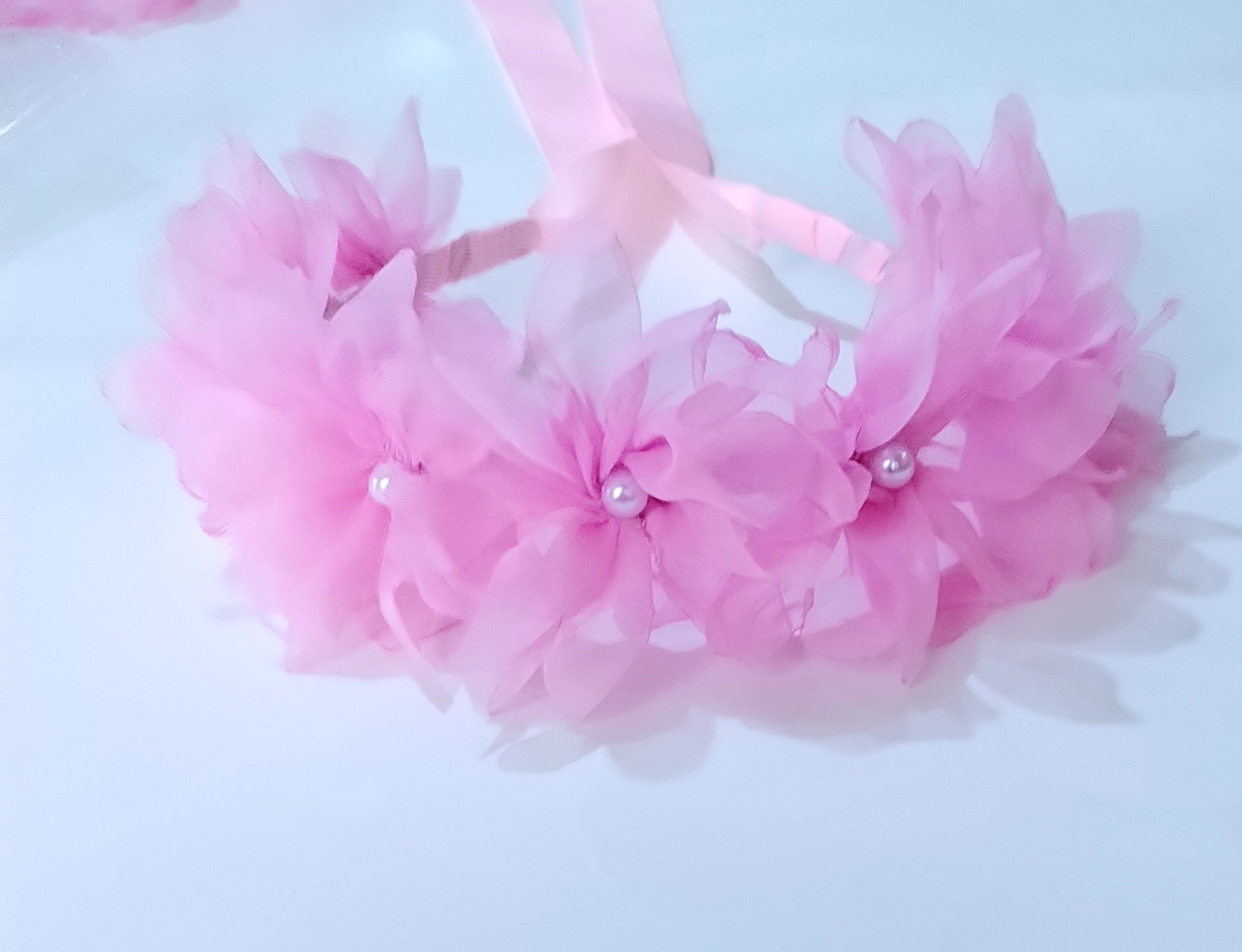 Diadema, tipo coronitas de flores