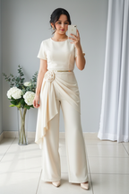 Enterizo Marfil Manga Corta con Rosa y Pantalón Palazzo cod.E534
