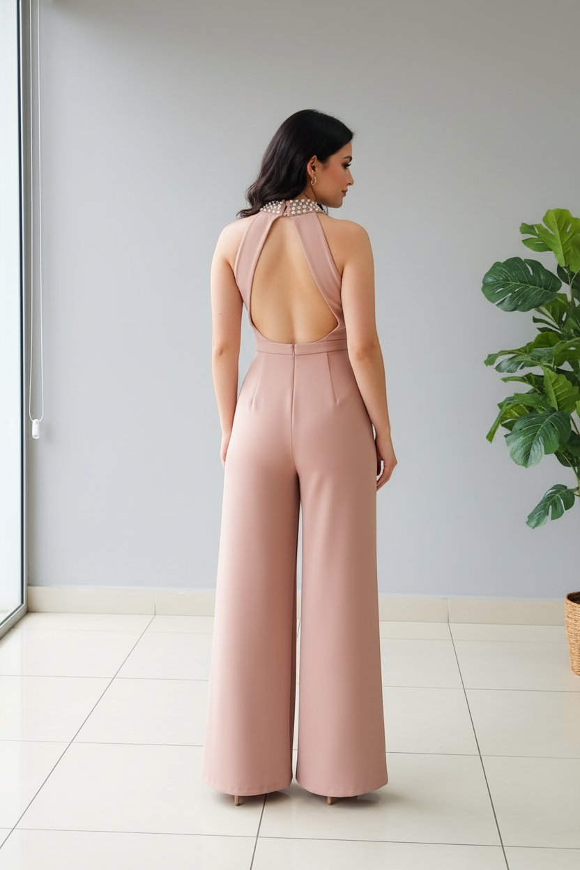 Enterizo Elegante Rosa Palo con Perlas - Cuello Halter y Pantalón Pierna Ancha cod.357