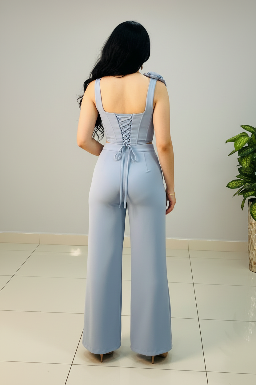 Conjunto Azul Cielo Top Corset con Rosa 3D y Pantalón Palazzo cod.474