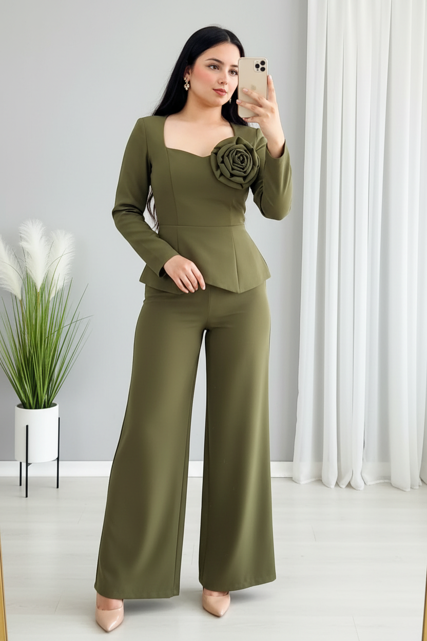 Conjunto Verde Militar — Blazer Peplum Rosa 3D & Palazzo cod.0036