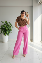 Blusa Café Asimétrica con Rosa en Hombro - Elegante y Sofisticada cod.306