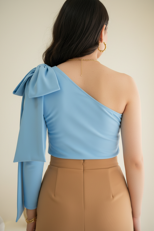 Blusa exclusiva corte asimétrico cod.11170