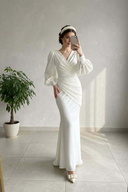 Vestido Blanco Largo Escote V Cruzado Manga Puff con Perlas y Sirena cod.480