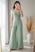 Enterizo Verde Menta One-Shoulder Palazzo Drapeado Broche Cristales cod.00110