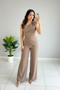 Jumpsuit Topo Un Hombro Asimétrico con Rosa 3D y Drapeado Palazzo cod.558