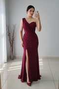 Vestido Vino Sirena Un Hombro Perlas Abertura V331