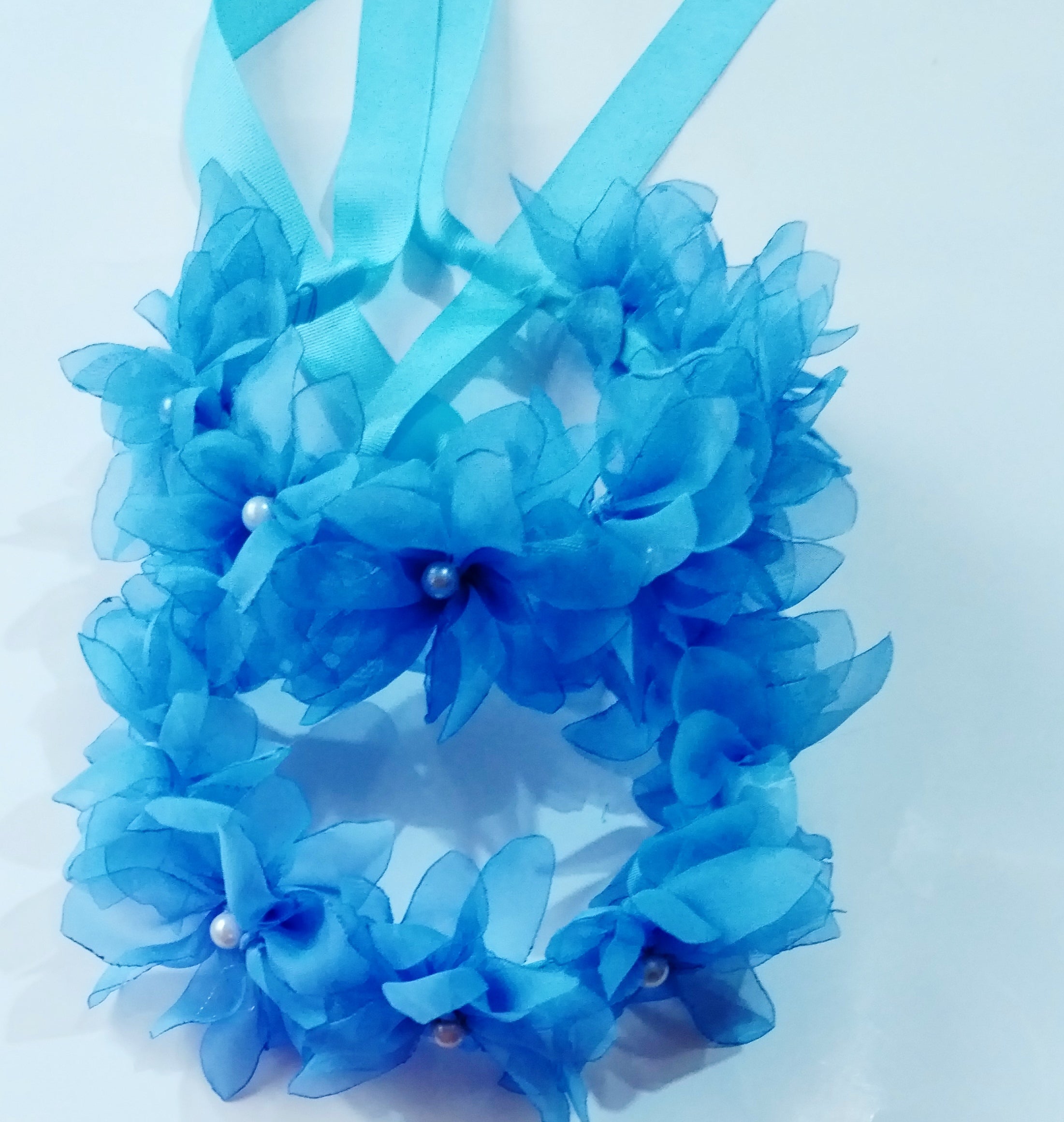 Diadema, tipo coronitas de flores
