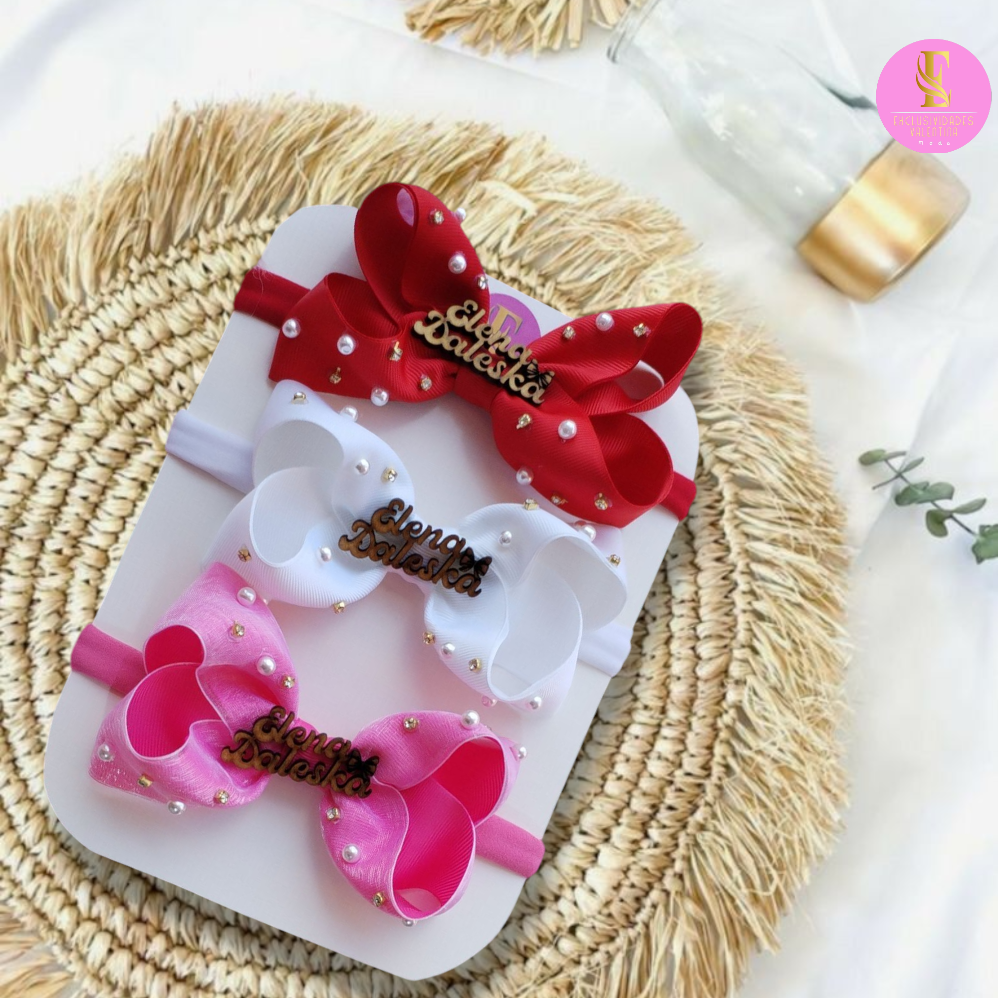 🎁Cajita de accesorios con 3 cintillos Personalizados.