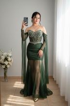 Vestido Gala Verde Olivo Strapless Corset Cristales Mangas Tul Capa cod.V0040
