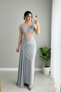 Conjunto Azul Acero Corset Illusion con Perlas Rosa 3D y Drapeado cod.813