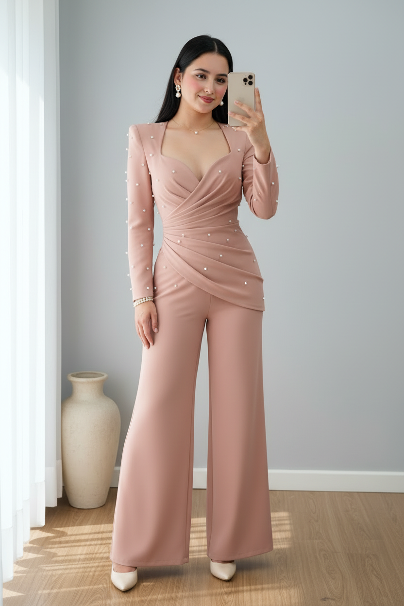 Enterizo blush rosa palo perlas escote cruzado pantalón wide leg C.1945