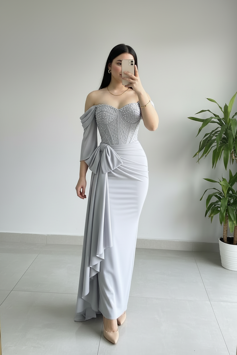 Vestido Formal Gris Plateado Off-Shoulder Corset de Perlas con Lazo Drapeado cod.521