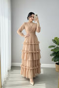 Vestido Nude Champagne Escote V Wrap Manga Larga Volantes Cascada cod.826